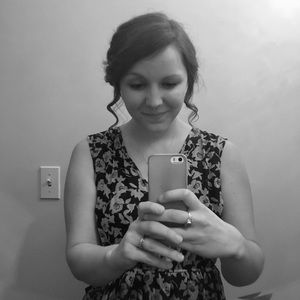 Meet your Posher, Katelyn